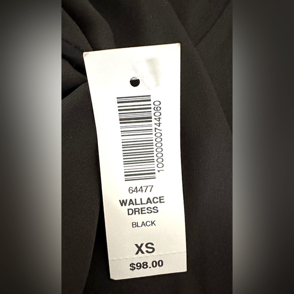 NWT - Aritzia Wilfred Wallace Dress colour black size XS wrap dress - Picture 4 of 5